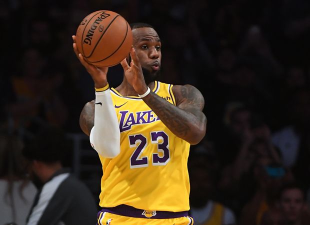 Debut Kandang Lebron...
