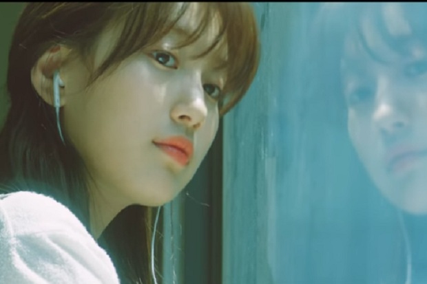 Suzy Bae Gambarkan Cinta...