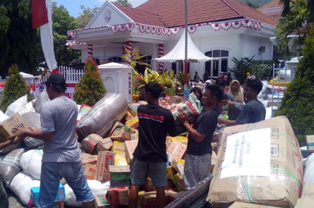 Kemlu Berikan Daftar...