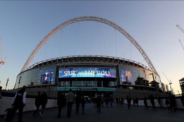 Susunan Pemain Tottenham...