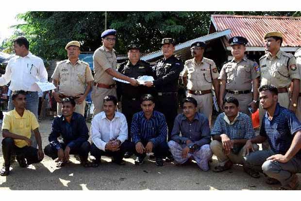 India Deportasi Rohingya...