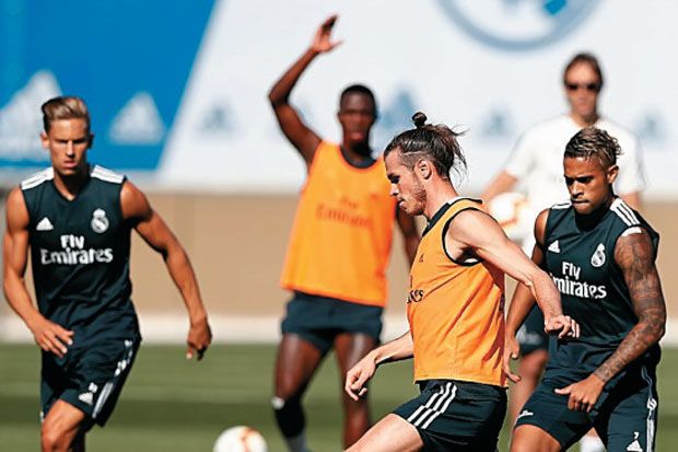 Real Madrid Kini Mencari...