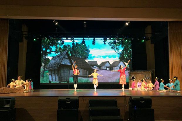 Clara School of Ballet...