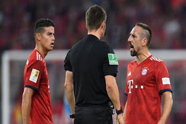 Kalah 0-3, Klub Raksasa...