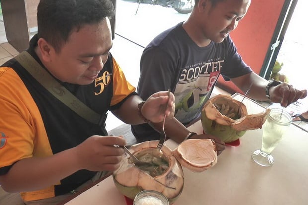 Sensasi Unik Menikmati...