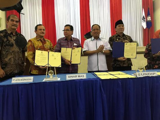 Dukung Sekolah Vokasi...