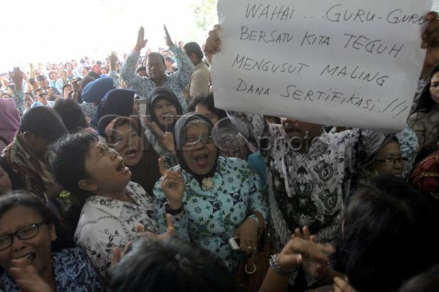 Golkar Dukung Pemerintah...