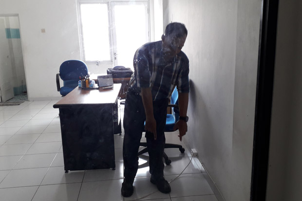 Brankas Dibawa Kabur,...