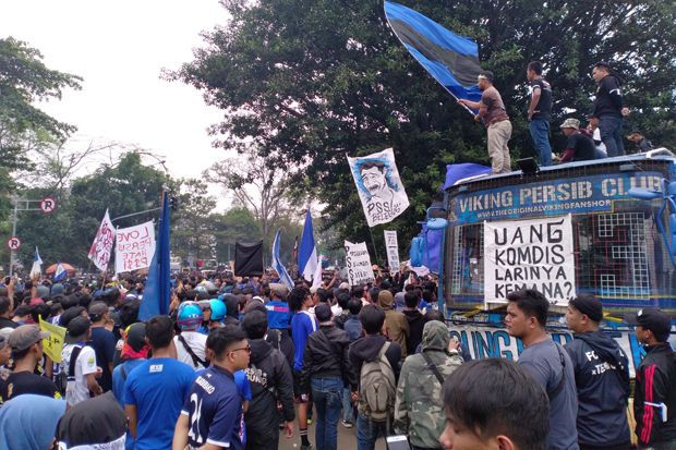 Ini 5 Tuntutan Bobotoh...