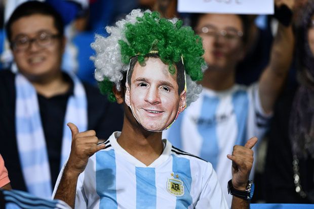 Maradona: Argentina...