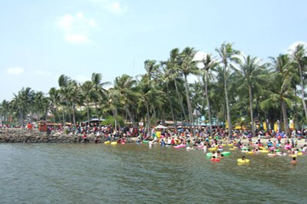Ada Ubur-ubur, Ancol...