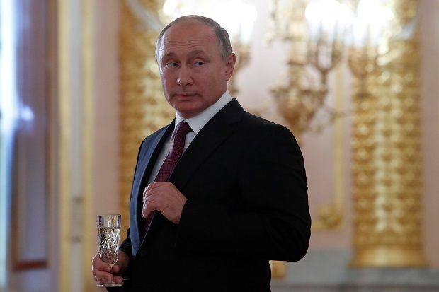 Kremlin: Tudingan Putin...
