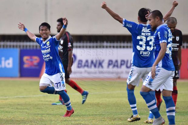 Dua Laga Tanpa Menang,...