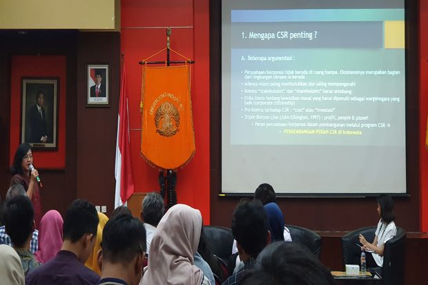 Edukasi Mahasiswa Pahami...