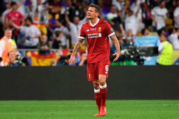 Bek Liverpool Masuk...