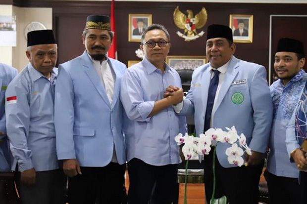 Tensi Makin Tinggi,...