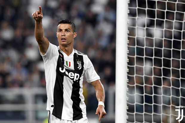 Ronaldo Cetak Gol Bersejarah...