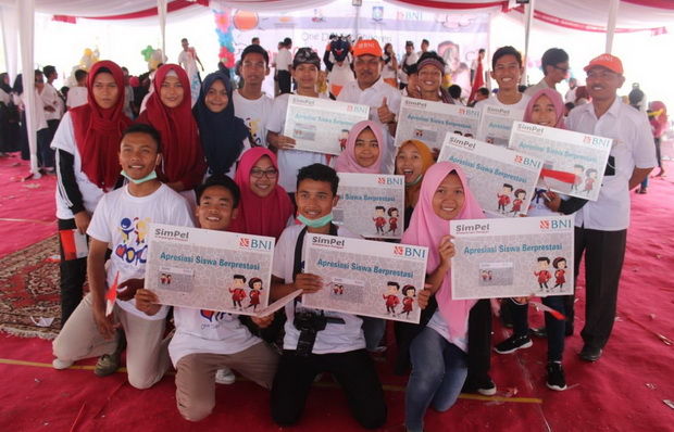 BNI Salurkan Tabungan...