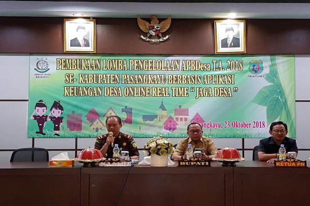 Bupati Pasangkayu Agus...