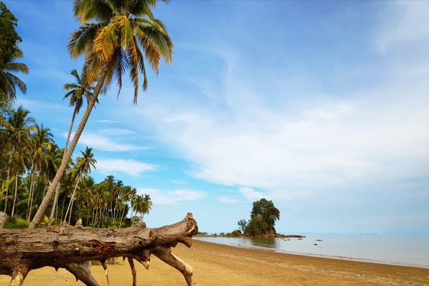 Menyisiri Sebatik, Pulau...