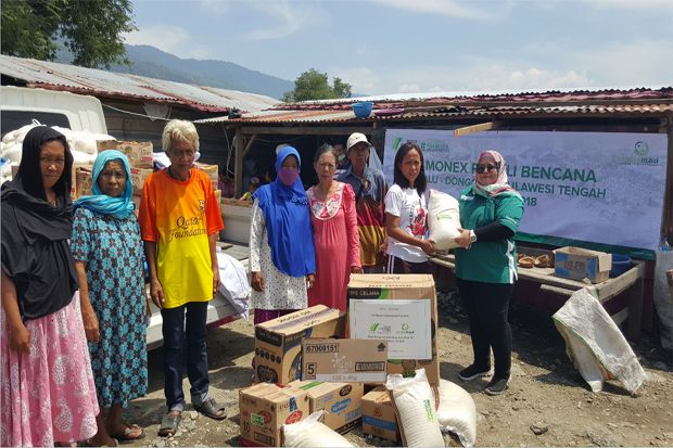 CSR Monex Serahkan Bantuan...