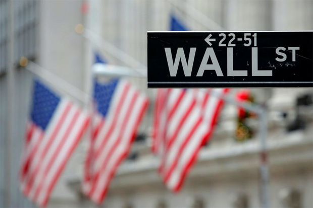 Wall Street Melemah...