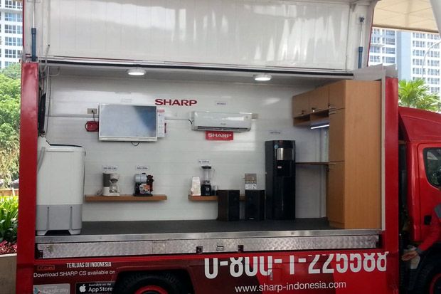 Sharp Hadir ke Pelosok...