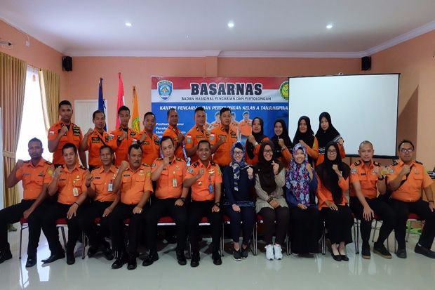 SAR Tanjungpinang Butuh...