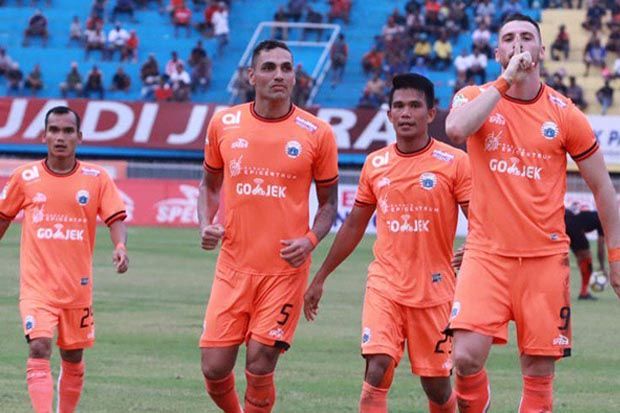 Persija Bungkam Persipura,...