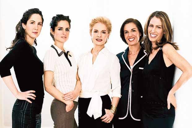Carolina Herrera Ciptakan...