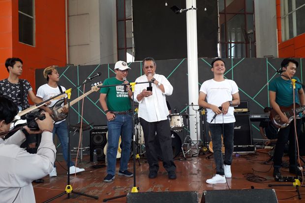 Konser Kemanusiaan untuk...