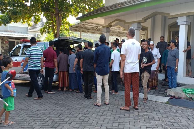 Perindo Siapkan Ambulans...