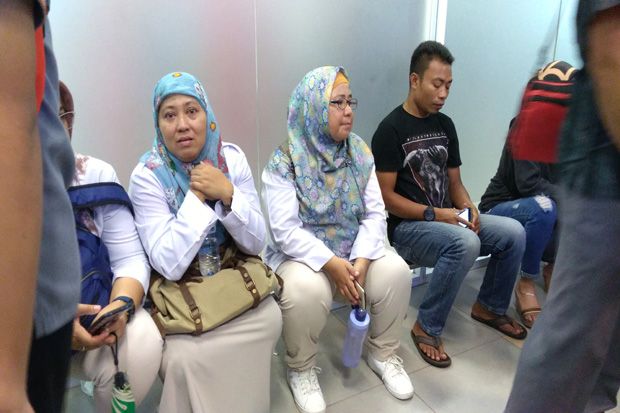 Cerita Sedih Arief,...