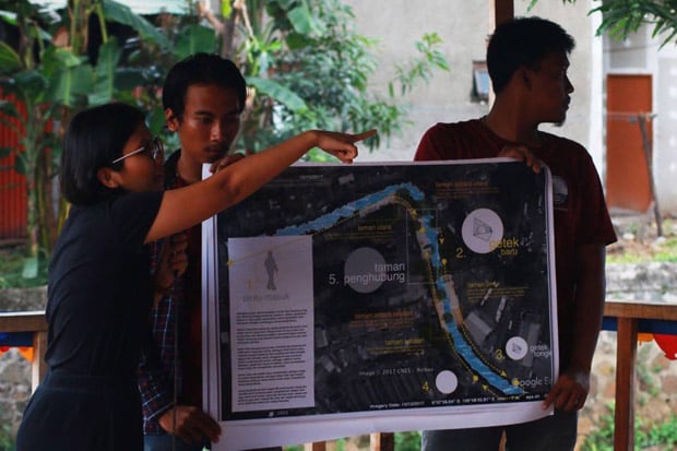 UI dan Warga Kampung...