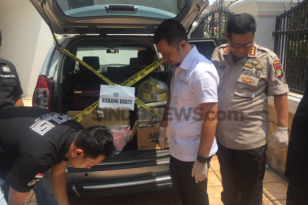 Polisi Buru Pemasok...