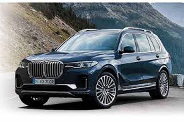 SUV Berukuran Raksasa...