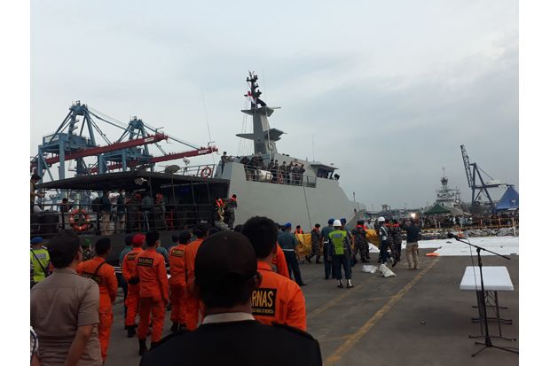 KRI Torani Bawa Serpihan...