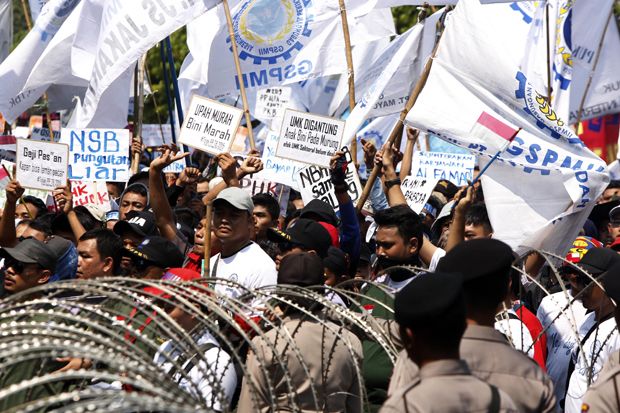 Pemprov DKI Tetapkan...