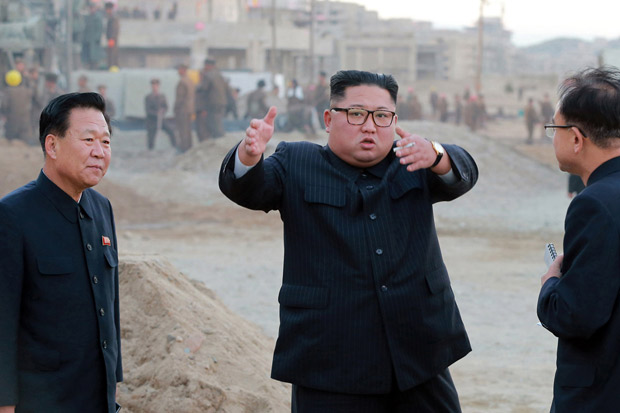 Kutuk Sanksi, Jong-un...