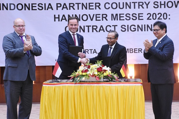 Resmi, Indonesia Mitra...