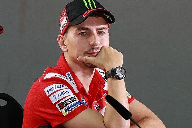 Michele Pirro Gantikan...