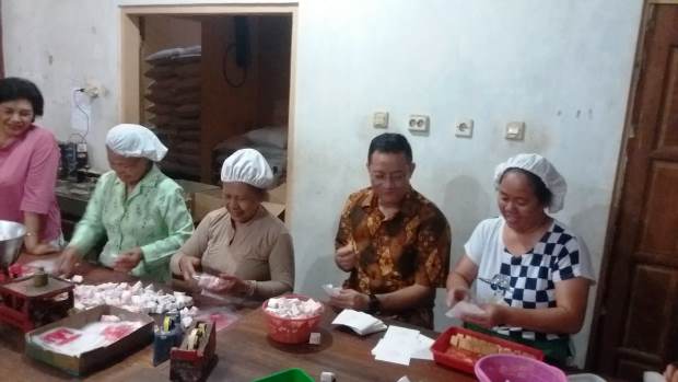Tingkatkan Daya Saing,...