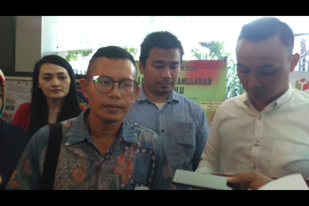Sebut Prabowo Emosional,...