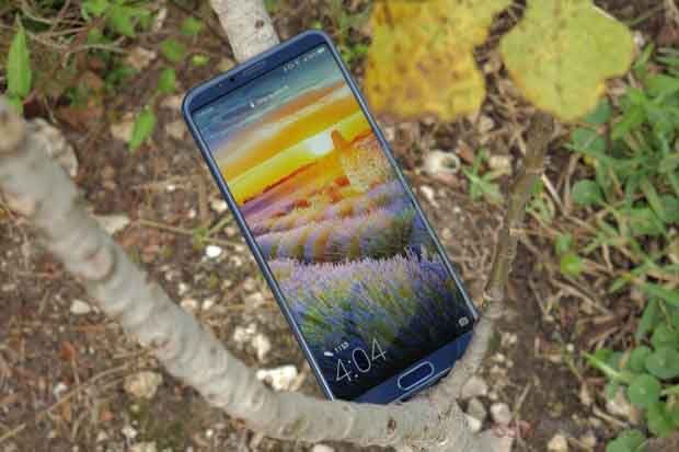 Huawei Digosipkan Bangun...