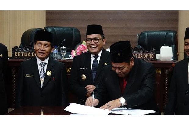 Pengesahan RAPBD Muba...