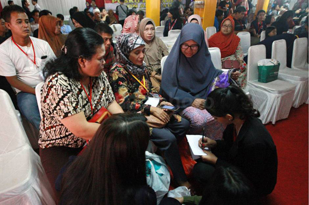 Banyak Keluarga Masih...