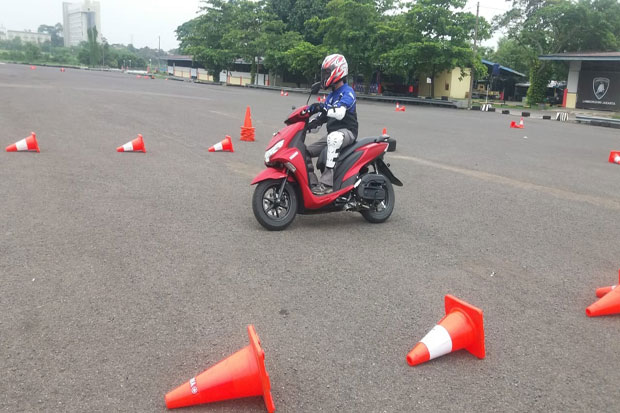 Naik Yamaha FreeGo,...