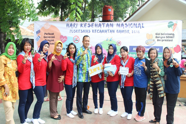 Peringati Hari Kesehatan...