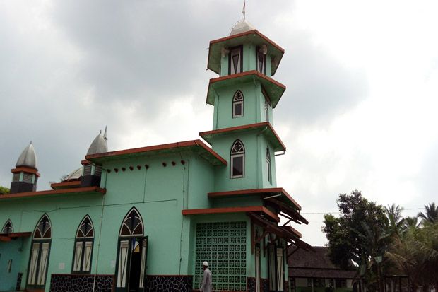 Langgar Agung, Masjid...
