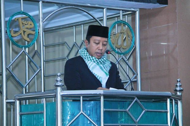 Kutbah Jumat, Rommy...